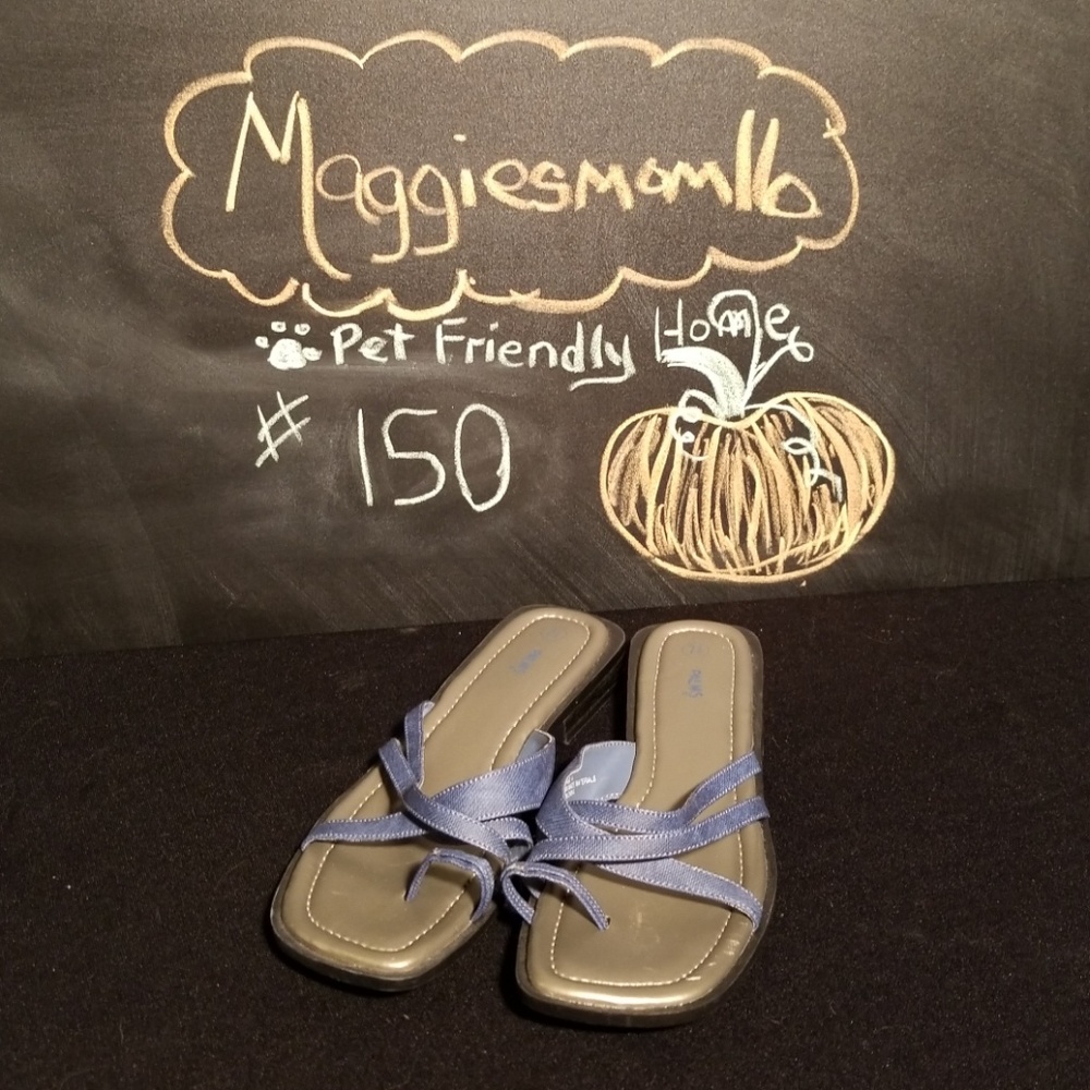 ☘Blue Palms Sandals Sz 7.5